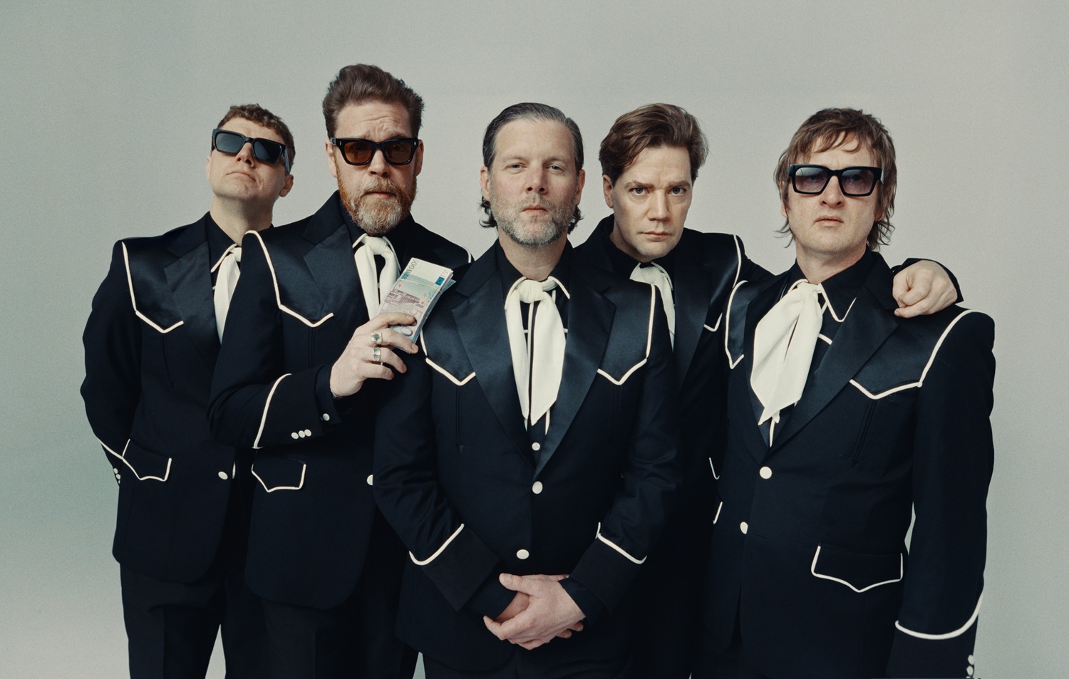 The Hives: Para siempre y por siempre